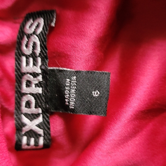 EXPRESS Sleeveless Romper - Picture 3 of 5